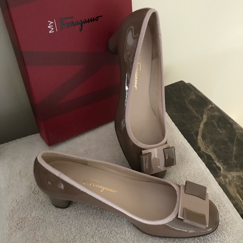 Ferragamo low heel patent leather pumps